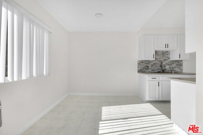 Building Photo - 7228 Allott Ave