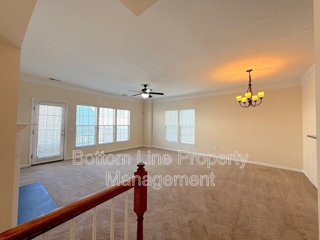 Building Photo - 13031 Bullock Greenway Blvd