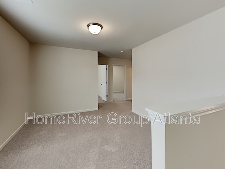 Building Photo - 381 Jada Ln