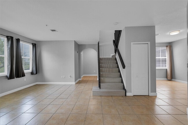 Building Photo - 4361 SW 160th Ave