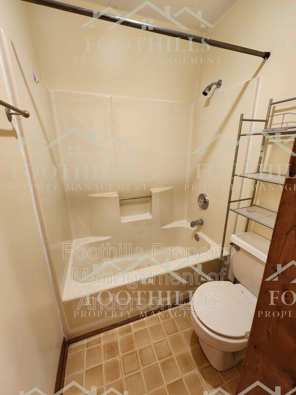 Building Photo - 4638 Pine Needle Cir