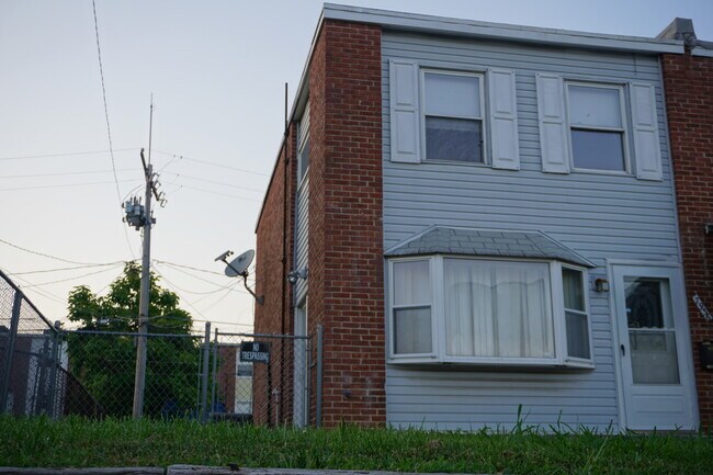 Primary Photo - 7936 Wynbrook Rd