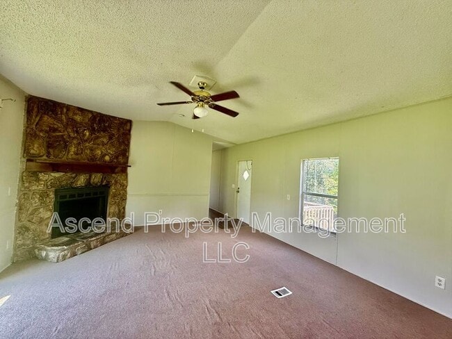 Building Photo - 8903 Nelson Rd