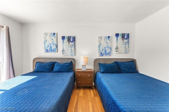 Building Photo - 1531 Commanche Dr