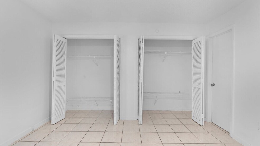 Building Photo - 17908 NW 68th Ave