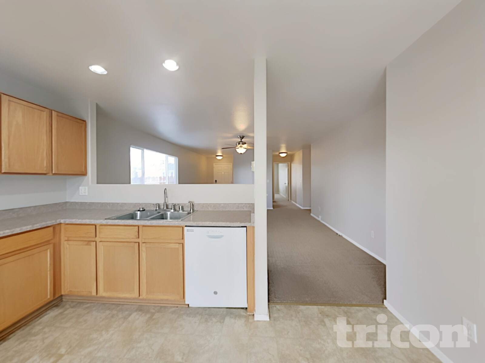 Building Photo - 7711 Mariner Cove Dr