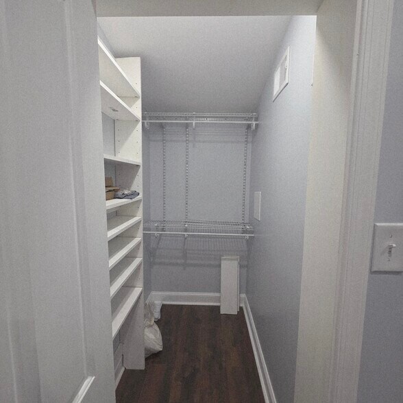 Building Photo - 768 N 26th St