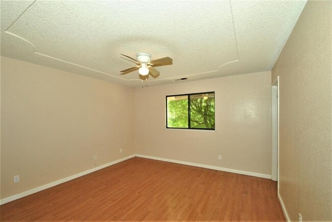 Building Photo - 1161 Filbert Ave