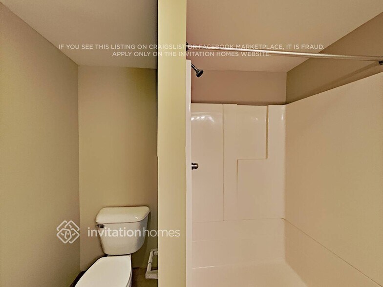 Building Photo - 6607 Logan Ave S