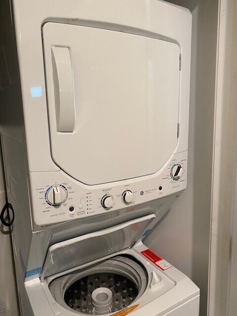 Building Photo - 3624 87th St