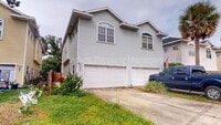 Building Photo - 885 6th Ave S