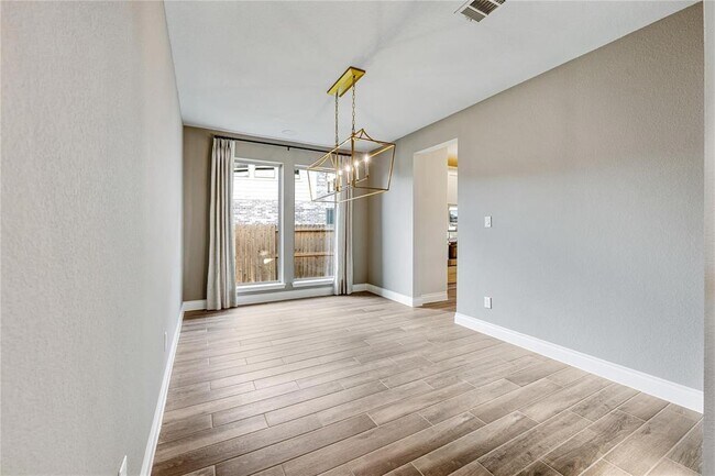 Building Photo - 29106 Meadow Terrace Dr