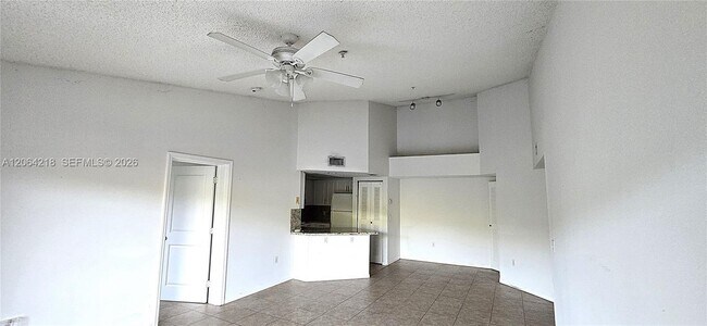 Building Photo - 4149 N Haverhill Rd