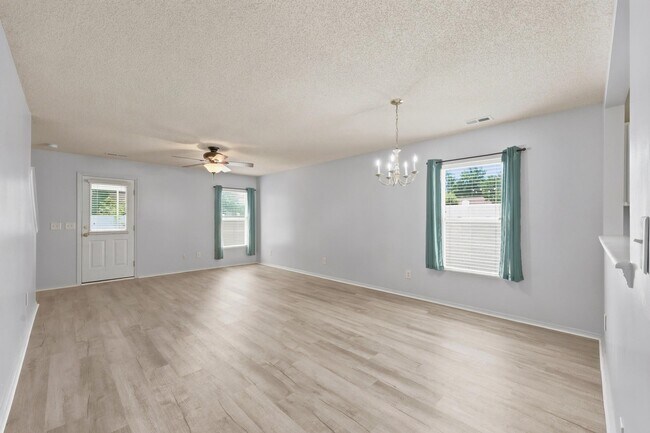 Building Photo - 914 Bur Oak Ct