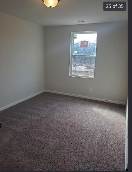 Building Photo - 114 Fister Dr