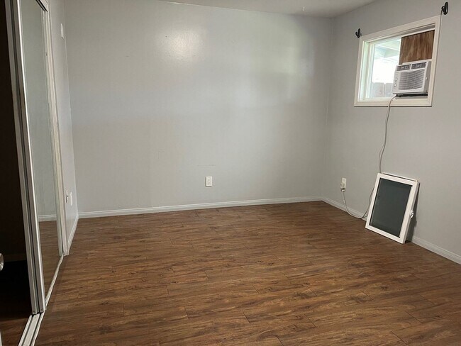Building Photo - 3563-65 Clairemont Mesa Blvd