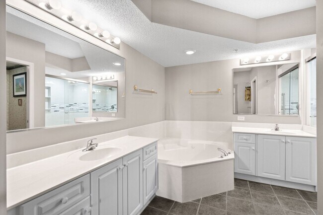 Building Photo - Spacious 3BR/3BA Coastal Retreat at Harbour Pointe – Utilities Included!