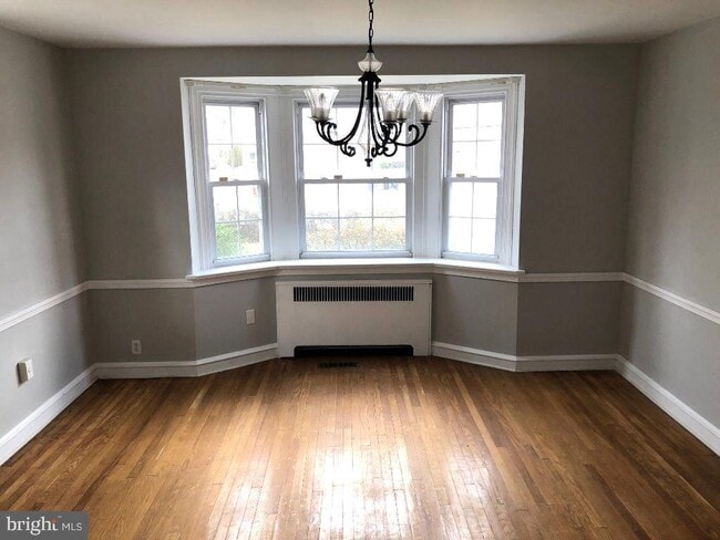 Building Photo - 34 Braeburn Rd