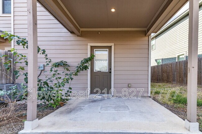 Building Photo - 7007 Donovan Wy