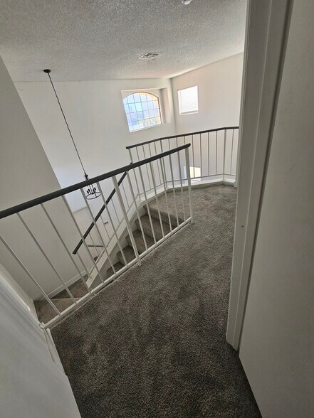 Building Photo - 5814 Goodsprings Ct