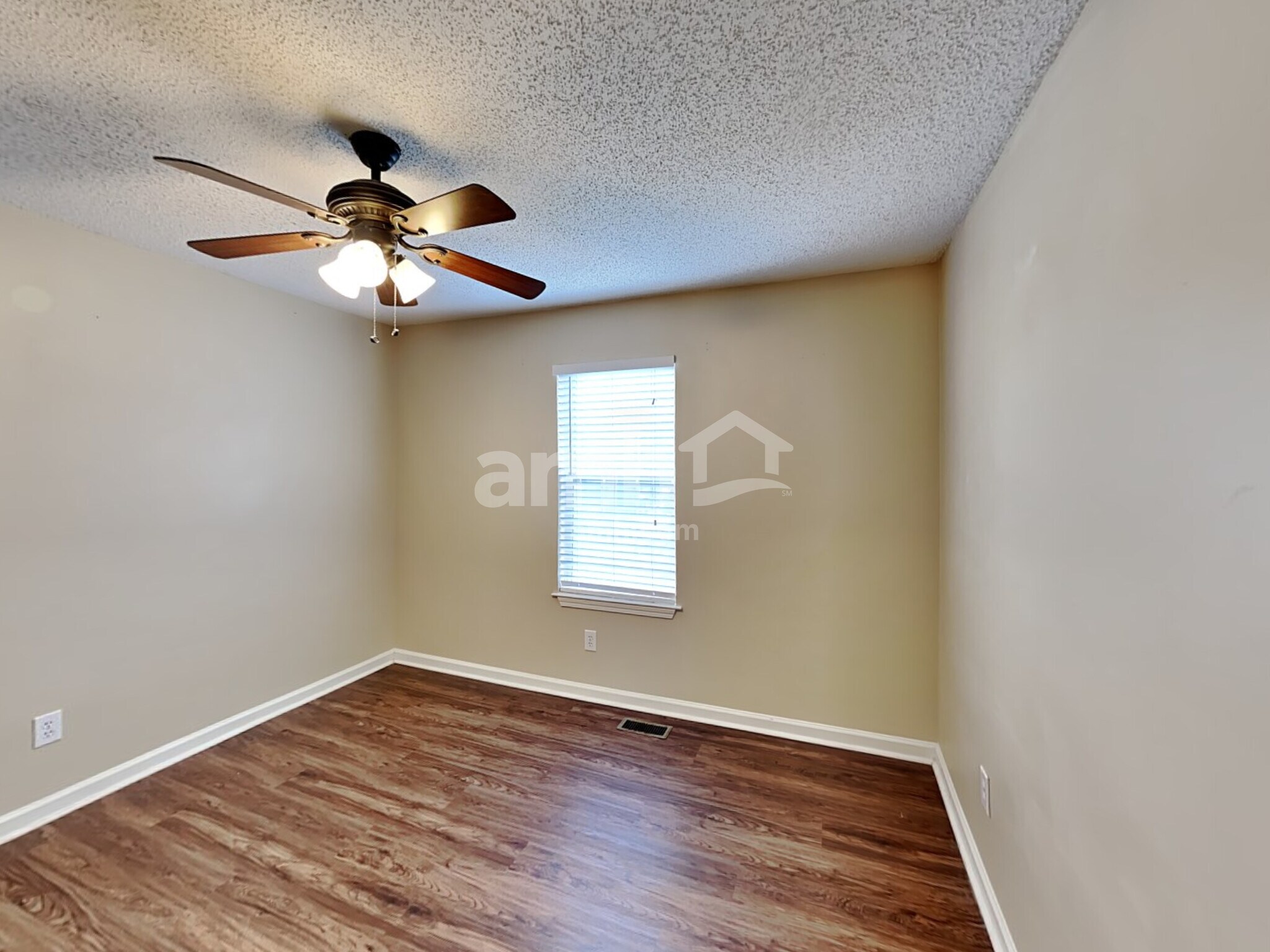 Building Photo - 3826 Tidewater Way NW