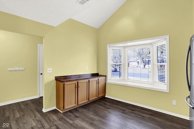 Building Photo - 10730 Pimlico Cir