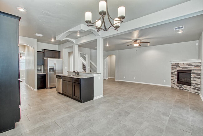 Building Photo - 7896 Enchanted Path Dr