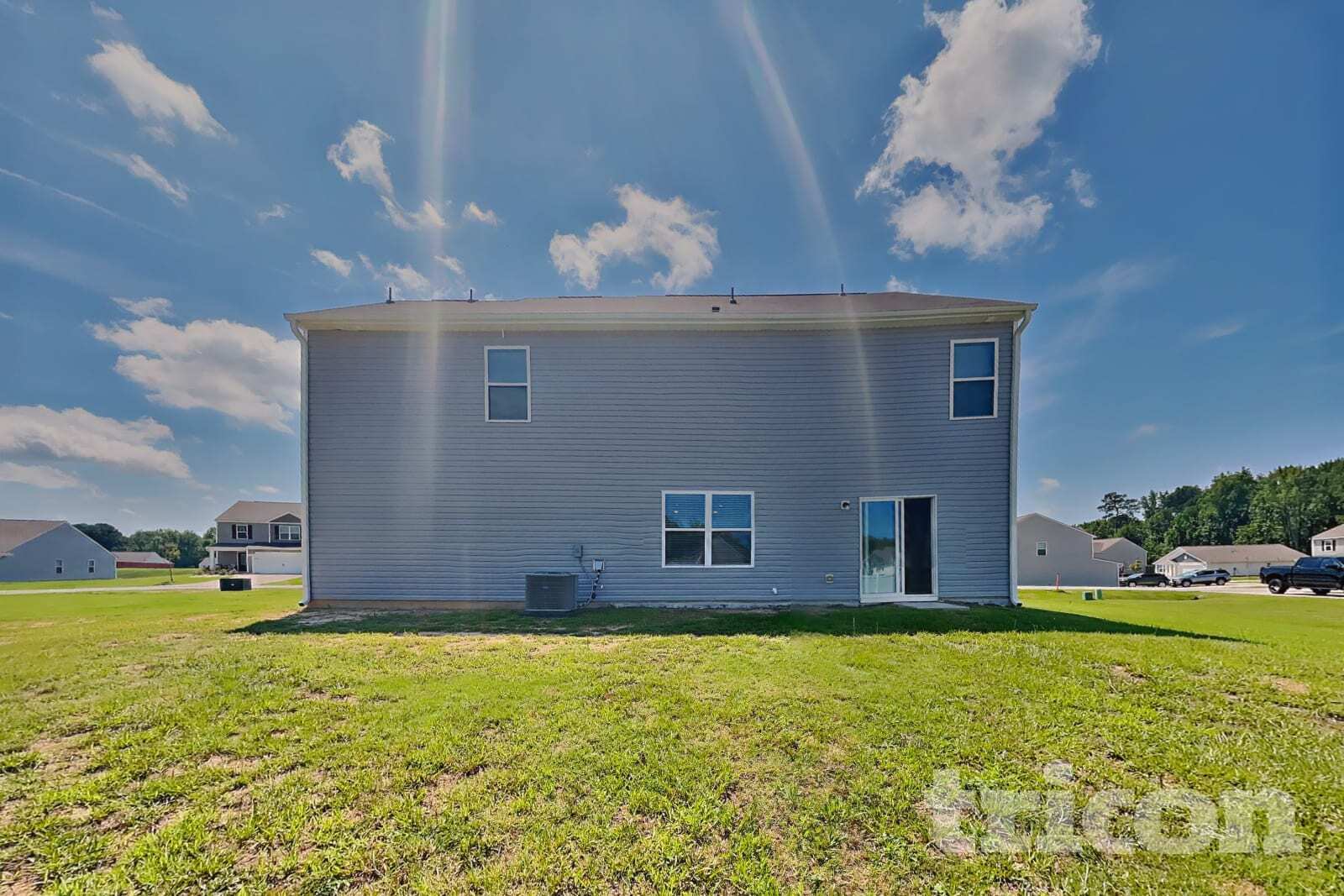 Building Photo - 260 Chedworth Dr