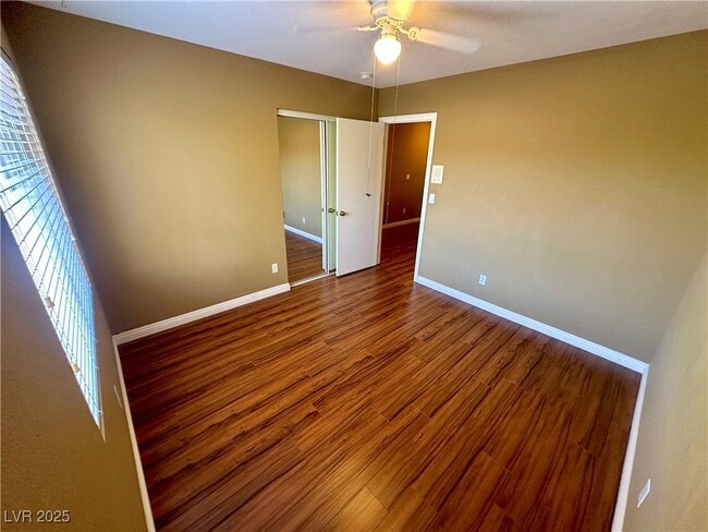 Building Photo - 2705 Sweet Willow Ln