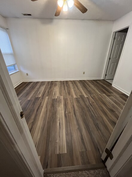 Bedroom 2 with attached bathroom - 1413 Loop Road