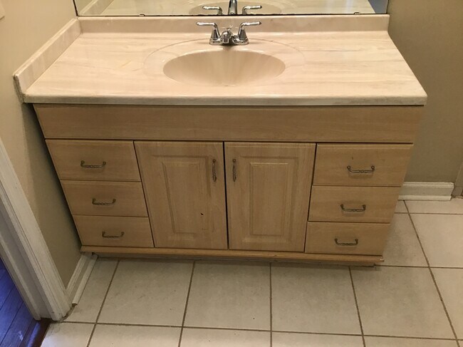 Building Photo - 3264 Fox Squirrel Dr