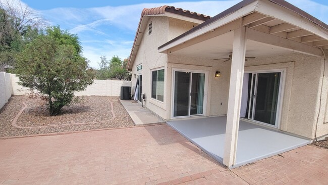 Building Photo - Tempe Terrace