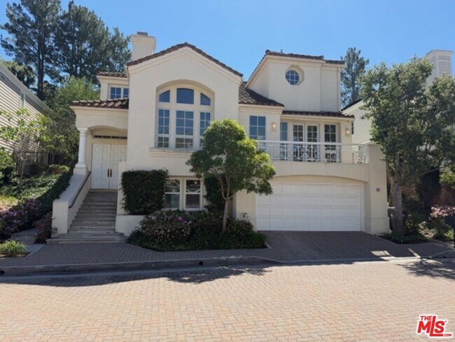 Building Photo - 2370 Brookshire Ln