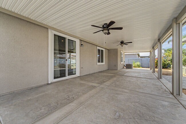 Building Photo - 1469 Dunwoody Dr