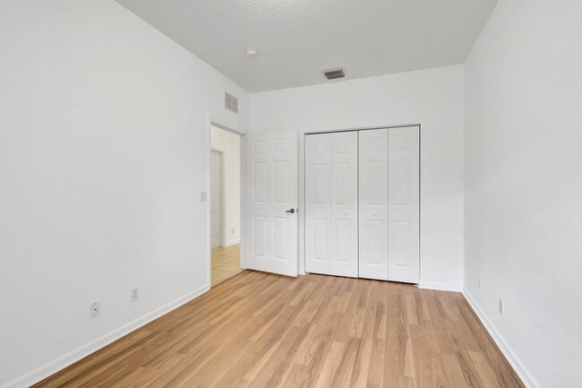 Building Photo - 9820 Galleon Dr
