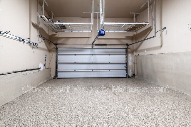 Building Photo - 1231 Via Belcanto