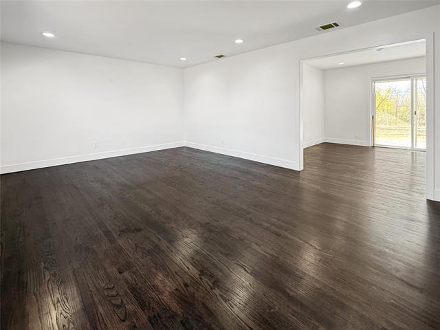 Building Photo - 425 Chesier Rd