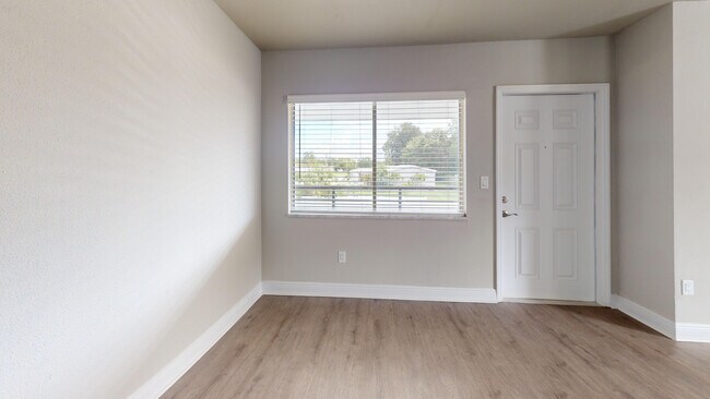 Entry - Soto Apartments