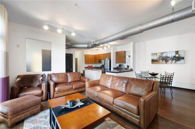 Building Photo - 5300 Peachtree Rd