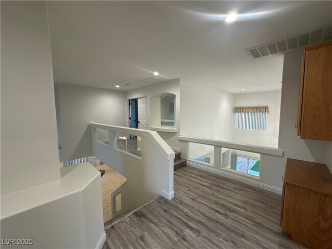 Building Photo - 6678 Starshell Bay Ave