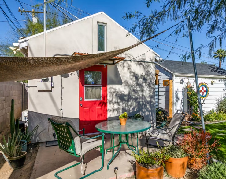casita - 2010 N 16th Ave