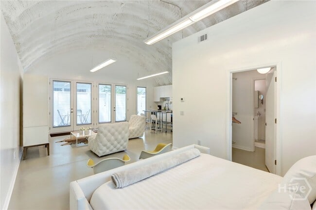 Building Photo - 103 Brandywine Rd