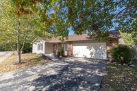 Building Photo - 1508 S Azalea