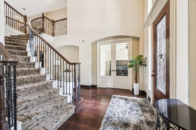 Building Photo - 9119 Brownwood Bend Ct