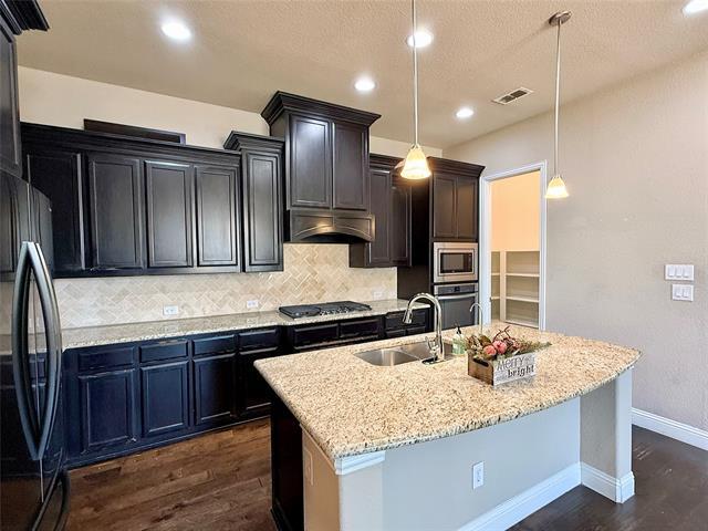 Building Photo - 1805 Ryedale Dr