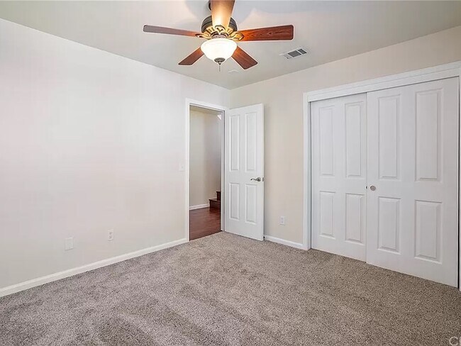 Downstairs Bedroom - 833 Marlbank Pl