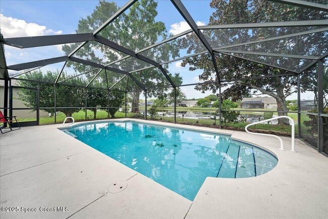 Building Photo - 7743 Greenboro Dr