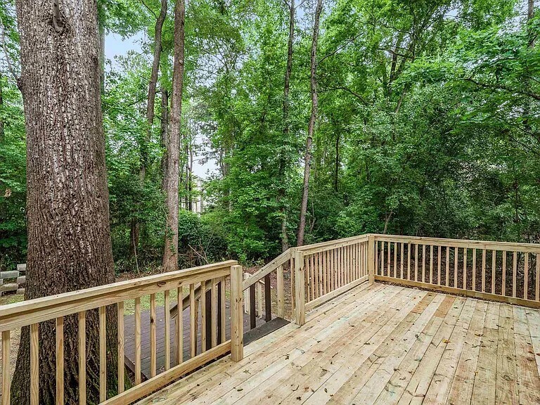 Building Photo - 3260 Overton Manor Dr