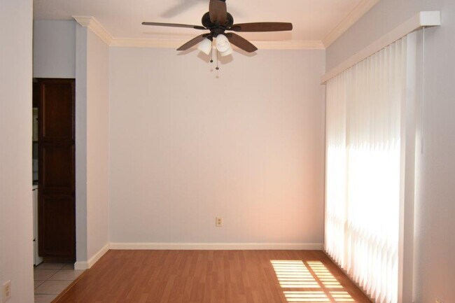 Building Photo - 6602 Harbor Town Dr