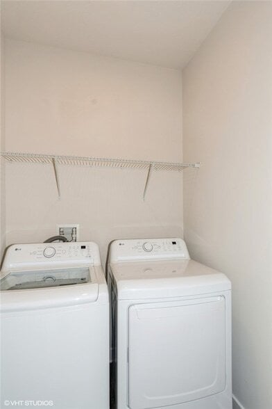 Building Photo - 4806 Spruce Rd